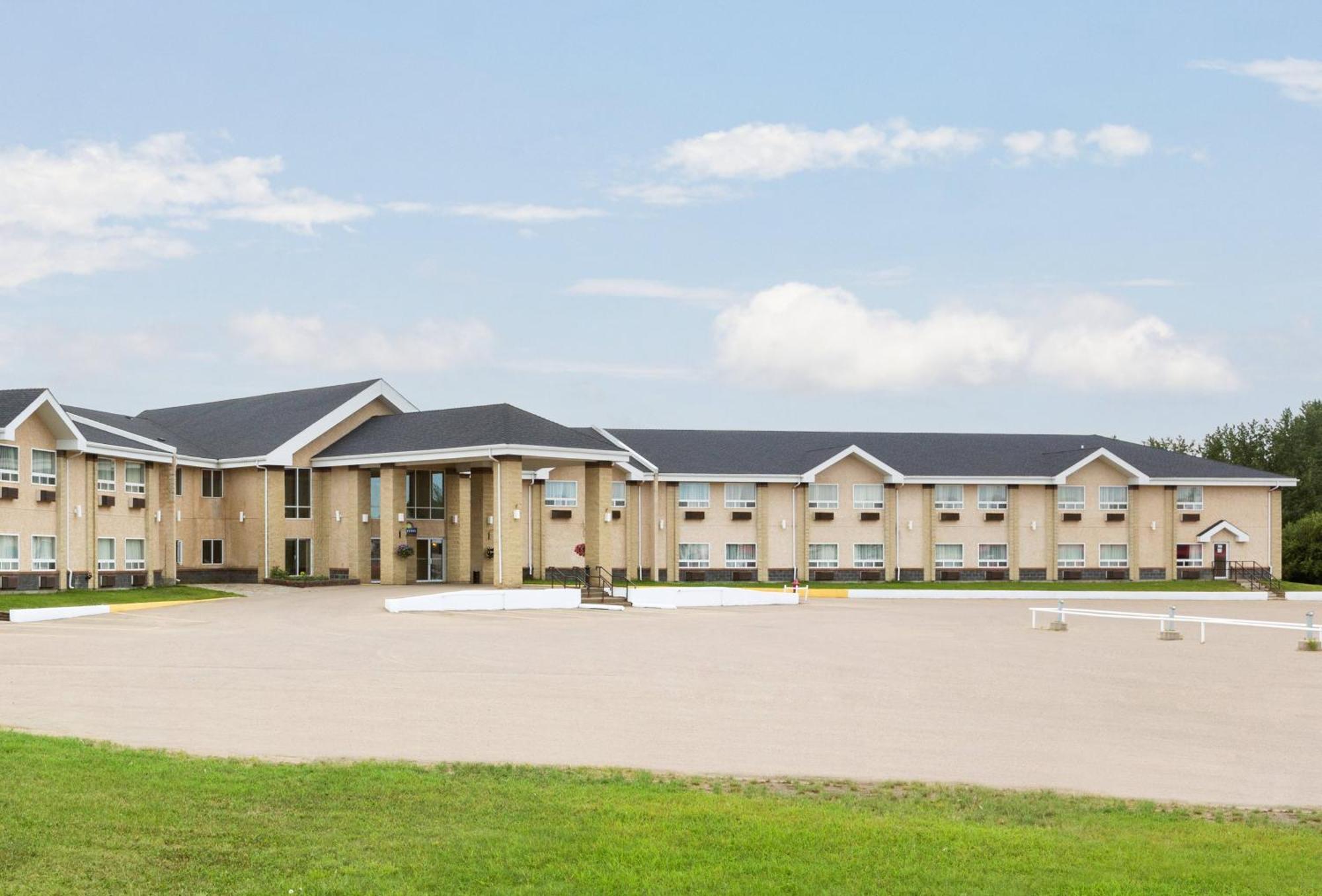 High Prairie Inn Екстериор снимка